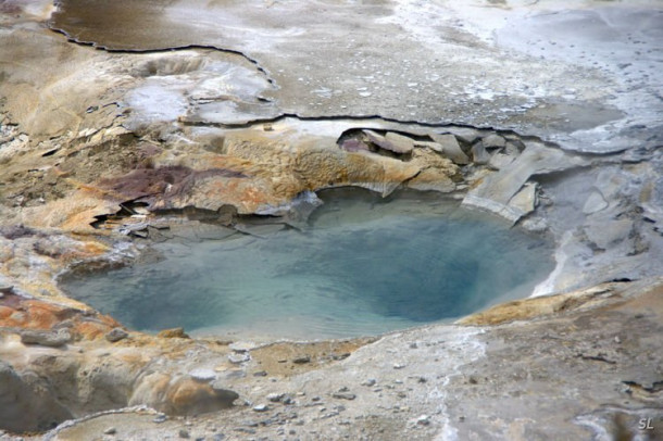 Новая Зеландия. Парк Orakei Korako.