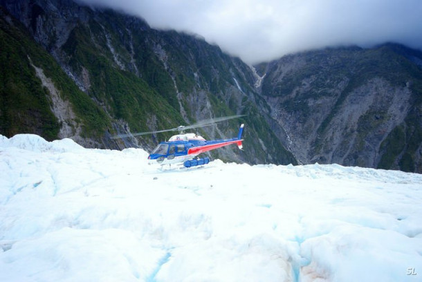 Franz Josef Glacier (полет на вертолете).