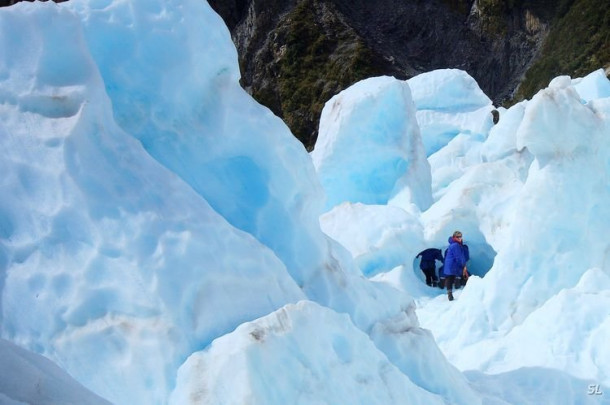 Franz Josef Glacier (полет на вертолете).