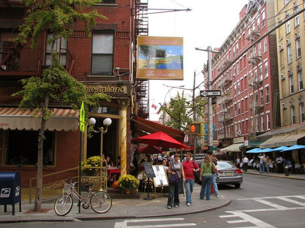 New York. Little Italy. Chinatown.