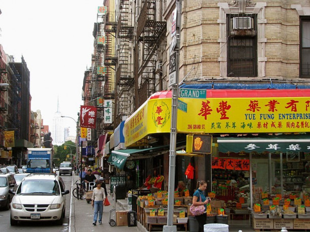 New York. Little Italy. Chinatown.