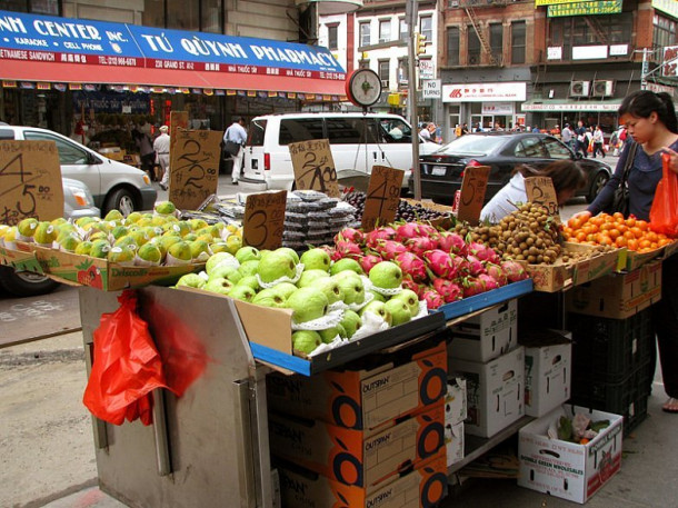 New York. Little Italy. Chinatown.