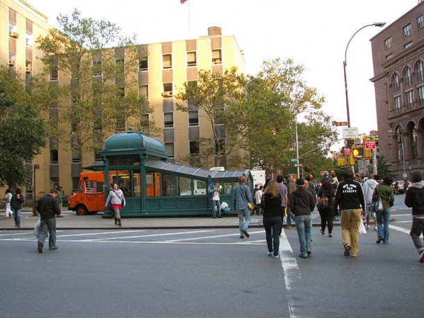 New York. SoHo, TriBeCa. Greenwich Village. Christopher Street.