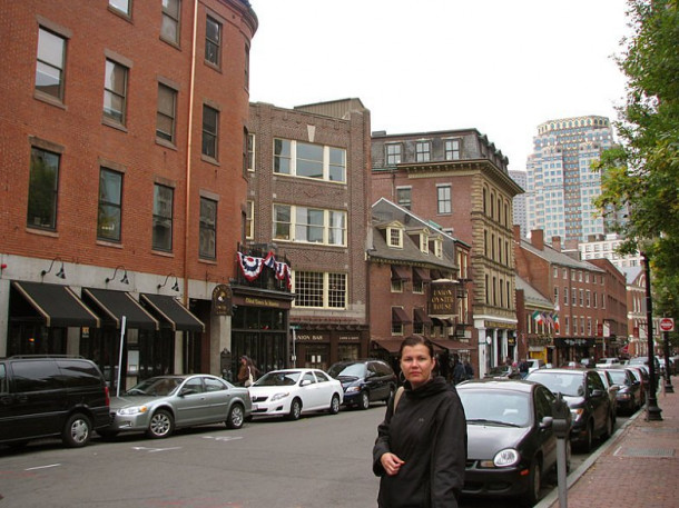 Boston. Old State House. Holokost. John Hancock Tower. Trinity Church.