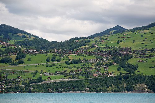 Швейцария. День третий. Шпиц, Интерлакен и дорога до Люцерна.