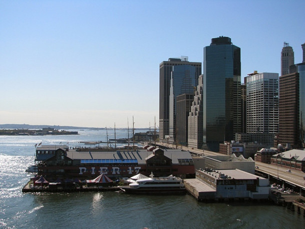 New York. Brooklyn Bridge. Manhattan Bridge.