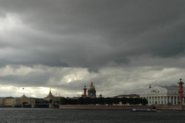 Санкт-Петербург. Штиль и буря.