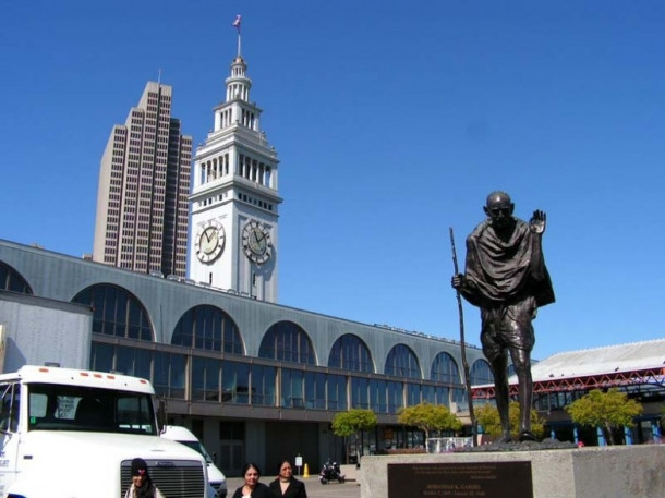 San Francisco. The Embarcadero. Ferry Building.