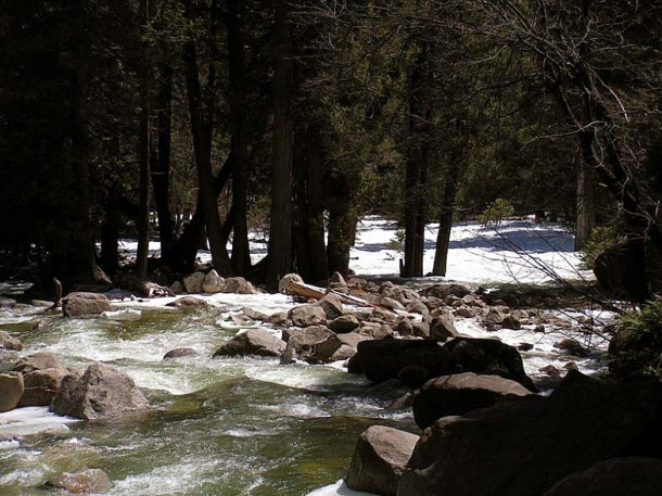 California. Yosemite Falls.