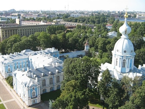 Петербург. Звонница Смольного собора.