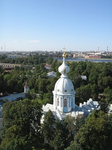 Петербург. Звонница Смольного собора.