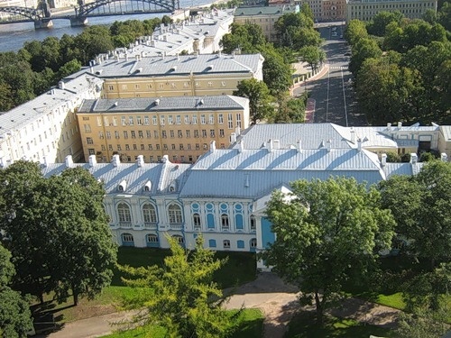 Петербург. Звонница Смольного собора.