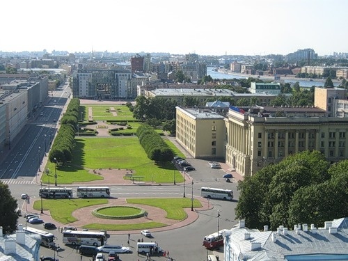 Петербург. Звонница Смольного собора.