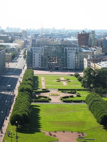 Петербург. Звонница Смольного собора.