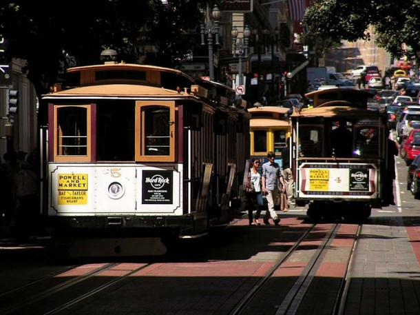 San Francisco. Cable car. City Hall.