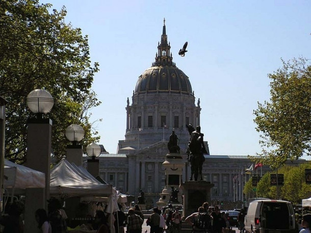 San Francisco. Cable car. City Hall.