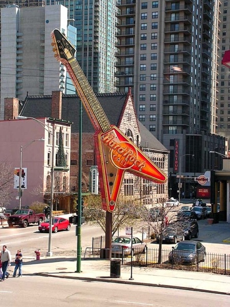 Chicago. Rock and Roll MacDonald\'s.