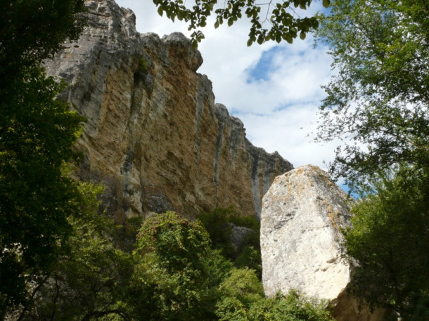 Летние каникулы в Горном Крыму. Бахчисарай и его окрестности. Август 2009 года.