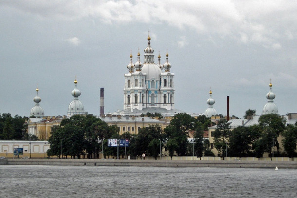 Петербург, Свердловская набережная