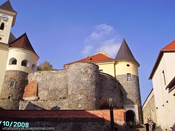 Осень 2008, Замок “Паланок” на вершине вулкана в Мукачево