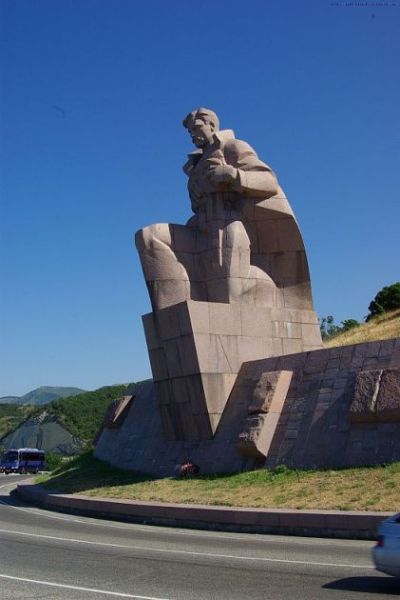 Новороссийск, Кабардинка, крейсер 