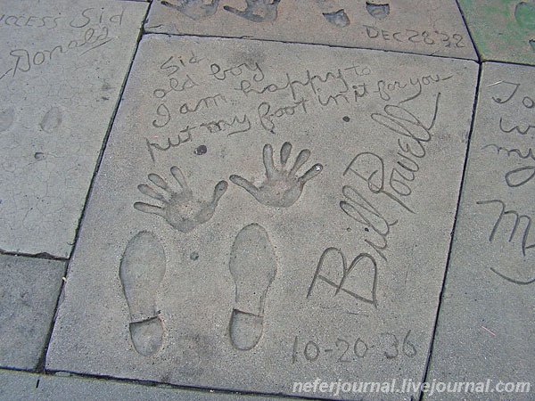 Grauman\'s Chinese Theater. Kodak Theatre. The Road to Hollywood.