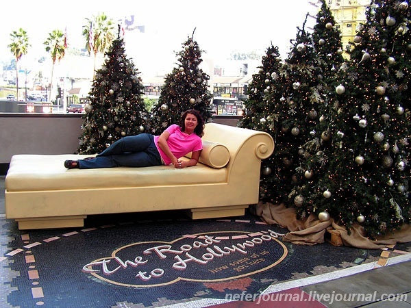 Grauman\'s Chinese Theater. Kodak Theatre. The Road to Hollywood.