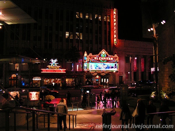 Grauman\'s Chinese Theater. Kodak Theatre. The Road to Hollywood.