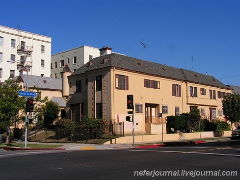 Los Angeles. Korea Town. La Brea Tar Pits.