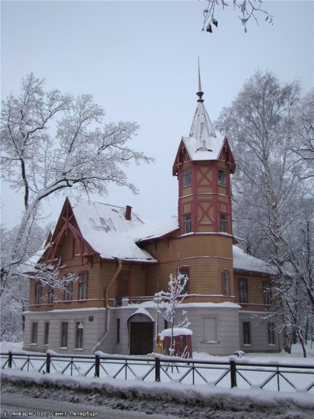 Прогулка по Каменному острову