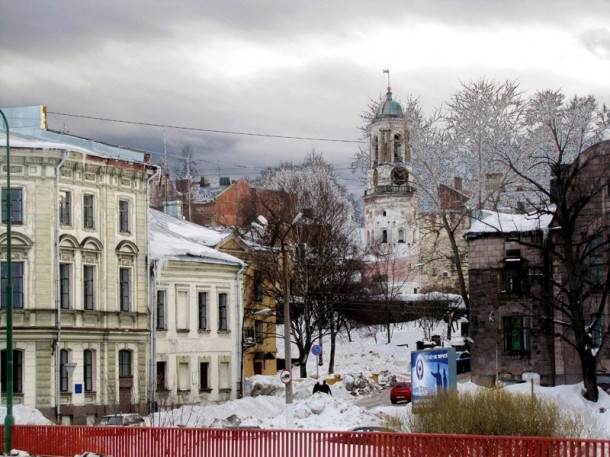 Выборг. Часть 1: от вокзала к замку.