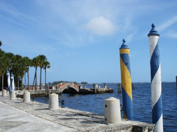 Vizcaya Museum & Gardens or back in Italy