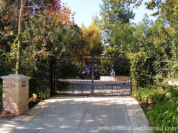 Los Angeles. Magic Castle. Mulholland Drive. Hollywood Sign. Sunset Strip. Beverly Hills, Bel Air.