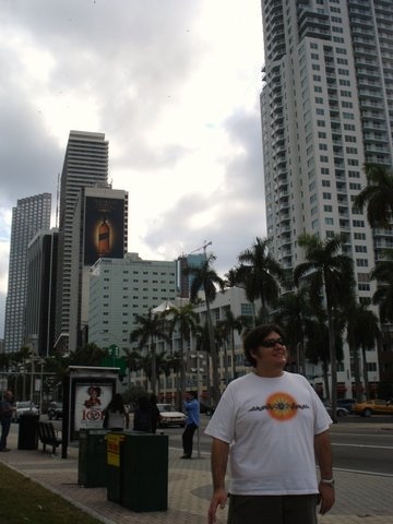 Downtown Miami, 311