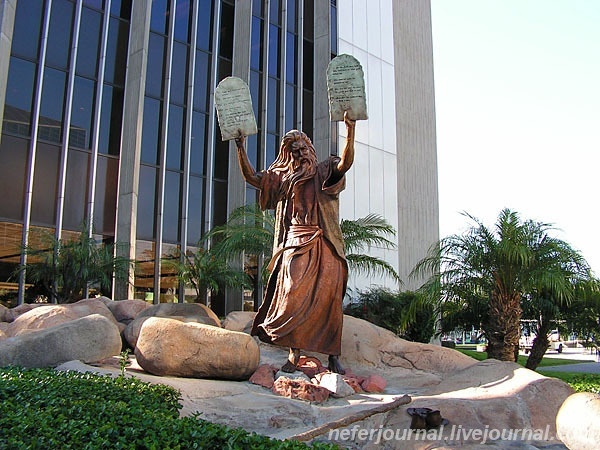 Garden Grove. Crystal Cathedral.