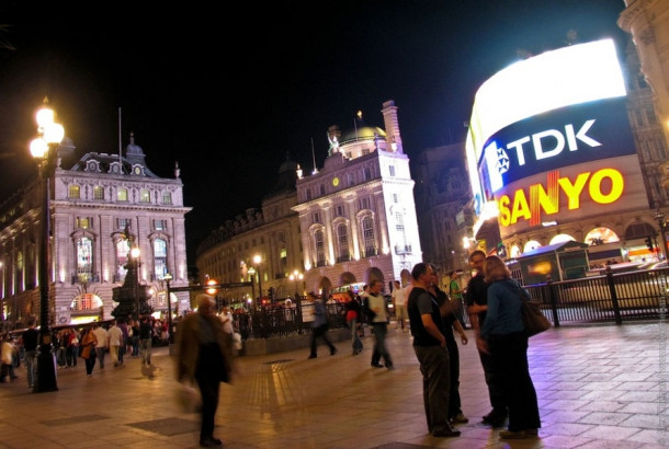 Picadilly Circus vs Times Square - Мекки маркетинга