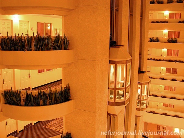 Embassy Suites Los Angeles - International Airport