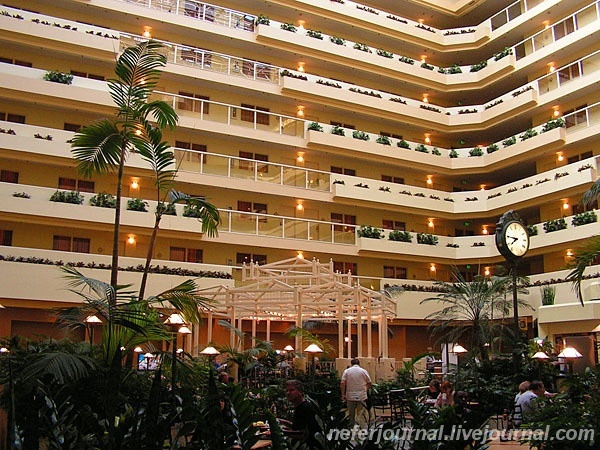 Embassy Suites Los Angeles - International Airport