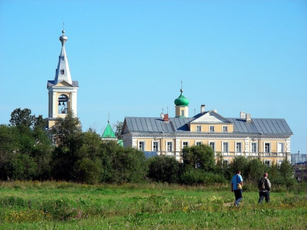 Введено-Оятский монастырь